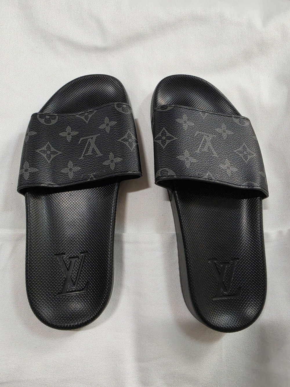 Black Slide Sandals Size 6